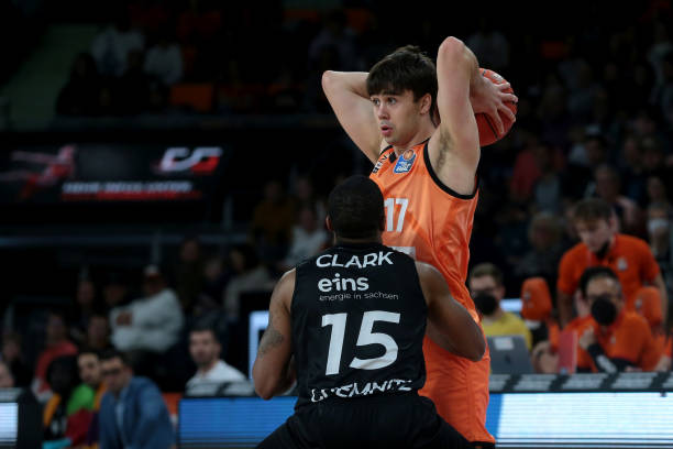 的成熟态度 的成熟态度