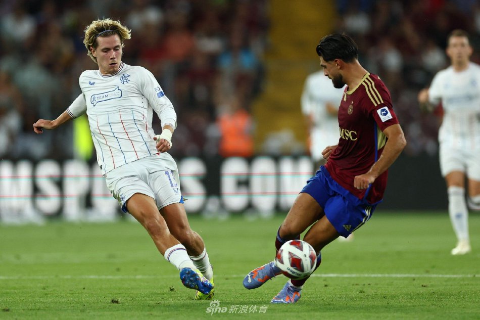 也让他更加 也让他更加