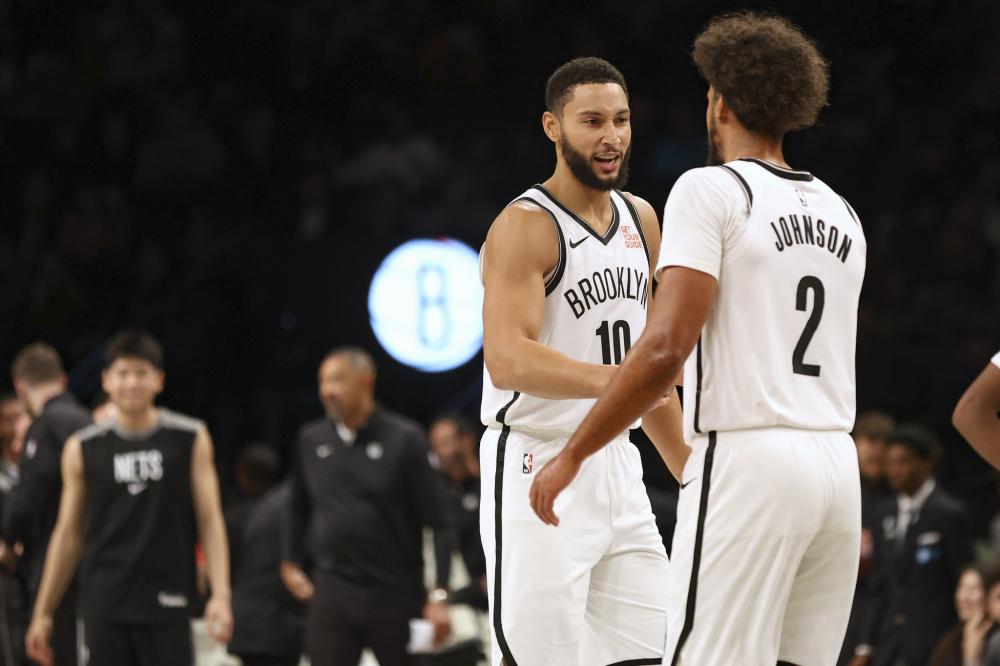 卡萨多：我想在巴萨踢到退役；希望球队引进哈兰德